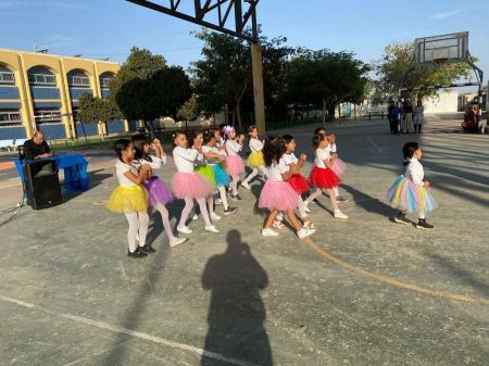 عرعرة النقب: مدرسة السلام الجماهيرية الابتدائية تحفل بذكرى المولد النبوي الشريف.